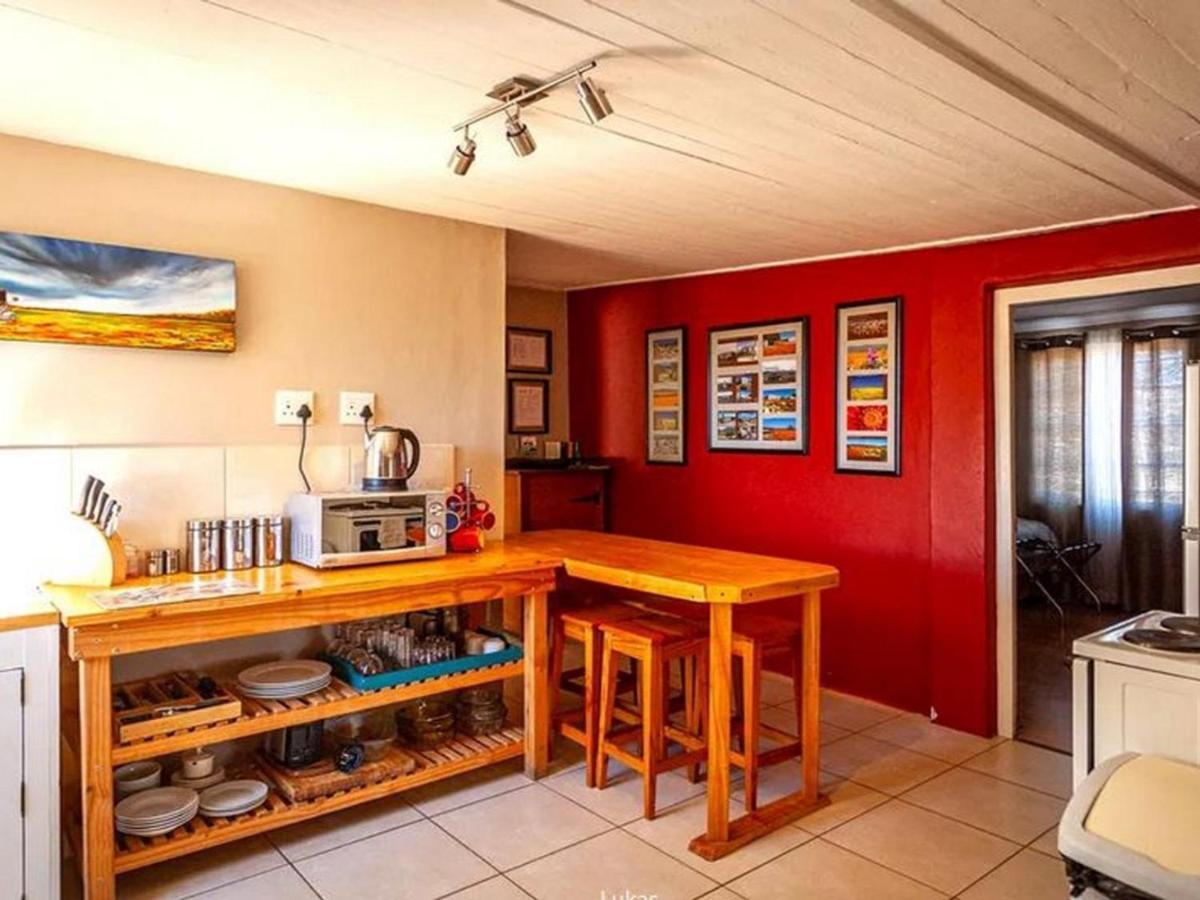 Kamieskroon Cosy Cottage Bagian luar foto