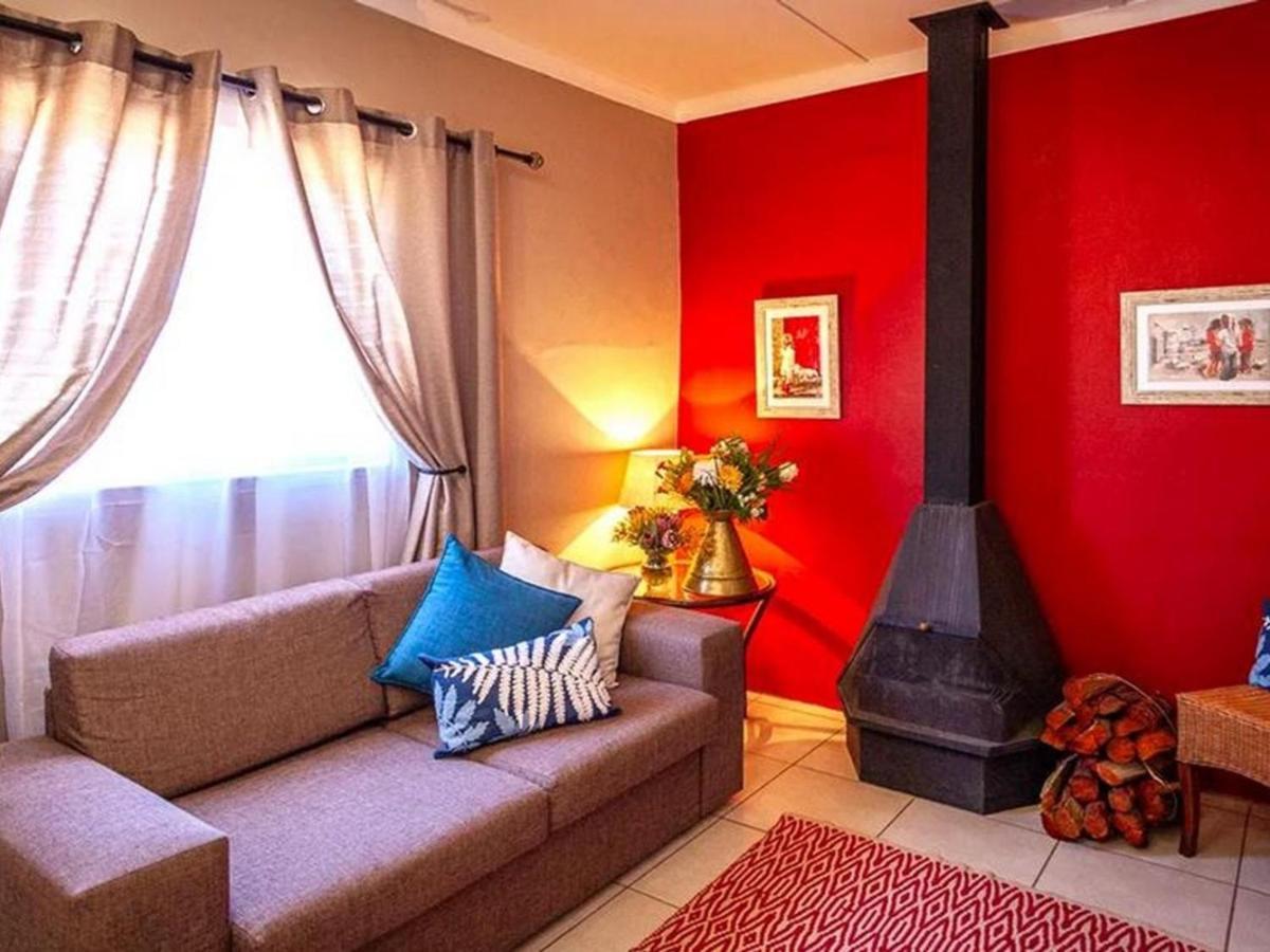 Kamieskroon Cosy Cottage Bagian luar foto